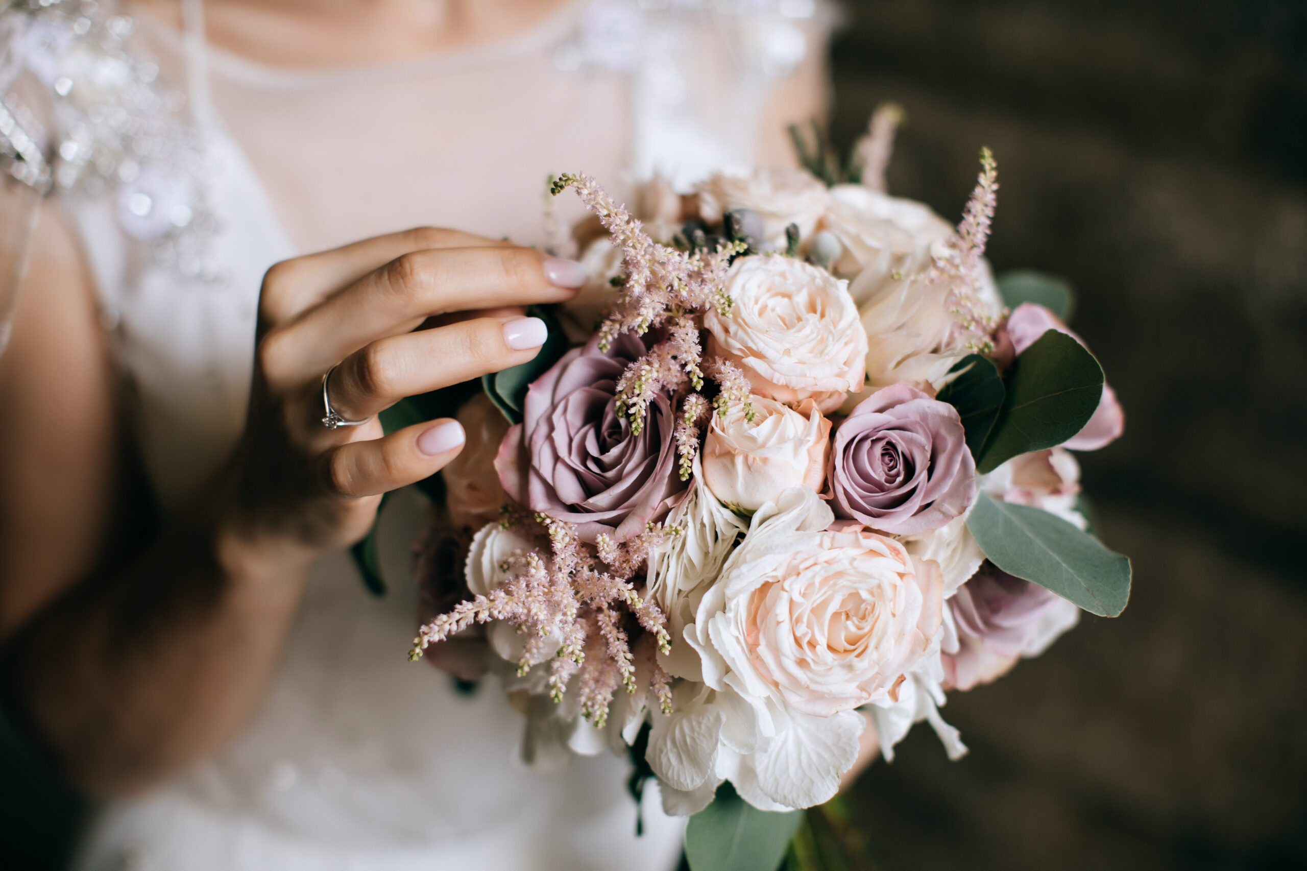 Bridal bouquet of pink and white flowers